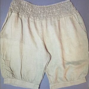 Women's Tan Shorts